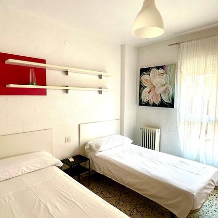 Esplendido Apartamento Con Wifi Granada Esterno foto